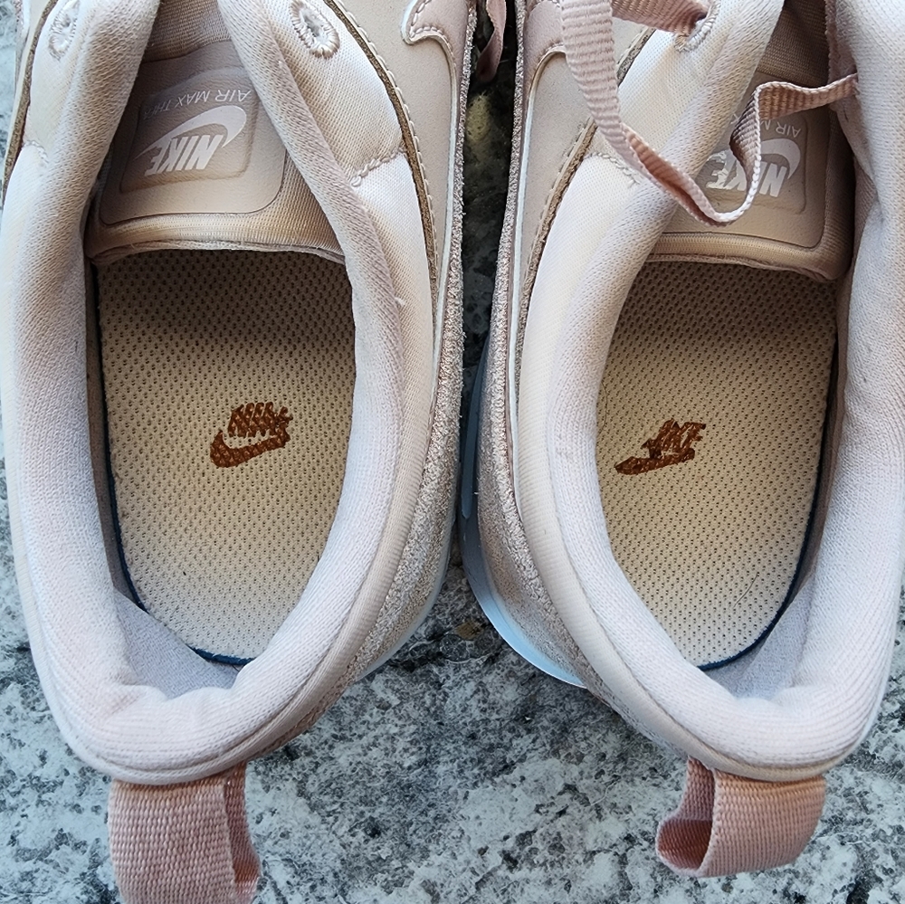 Nike Women's Air Max Thea Shoes - Picture 11 of 12